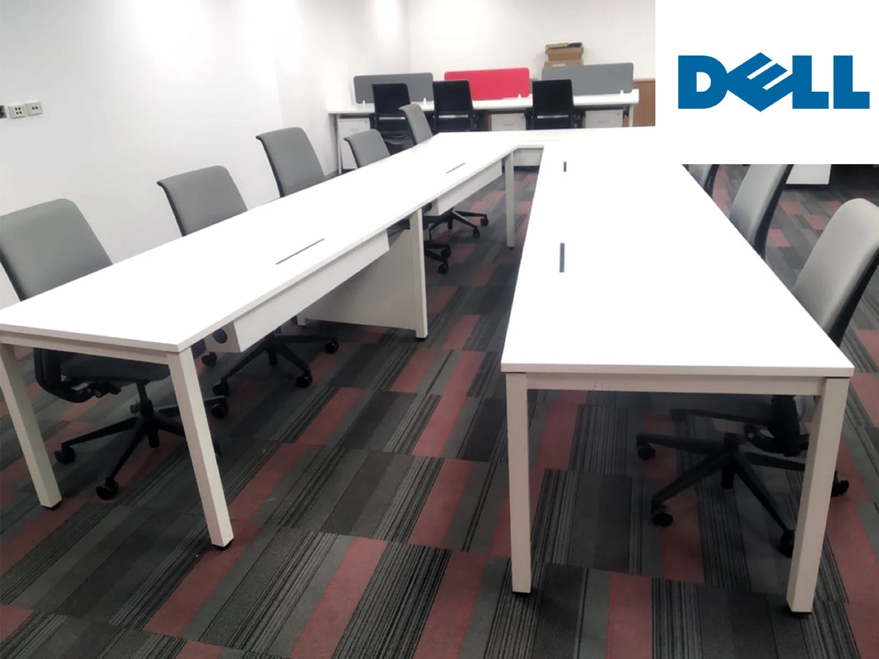 Sharp Leg Table