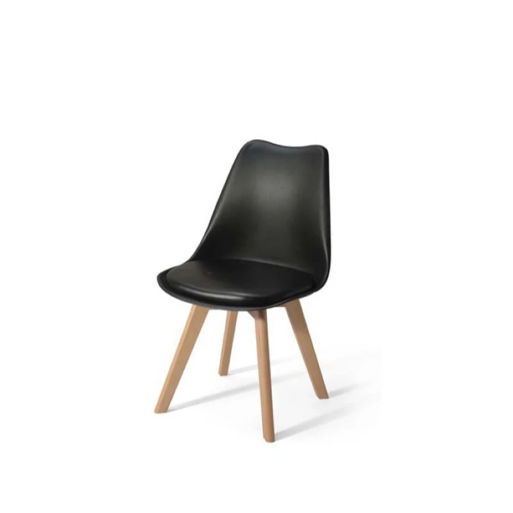 Classic Lounge Chair